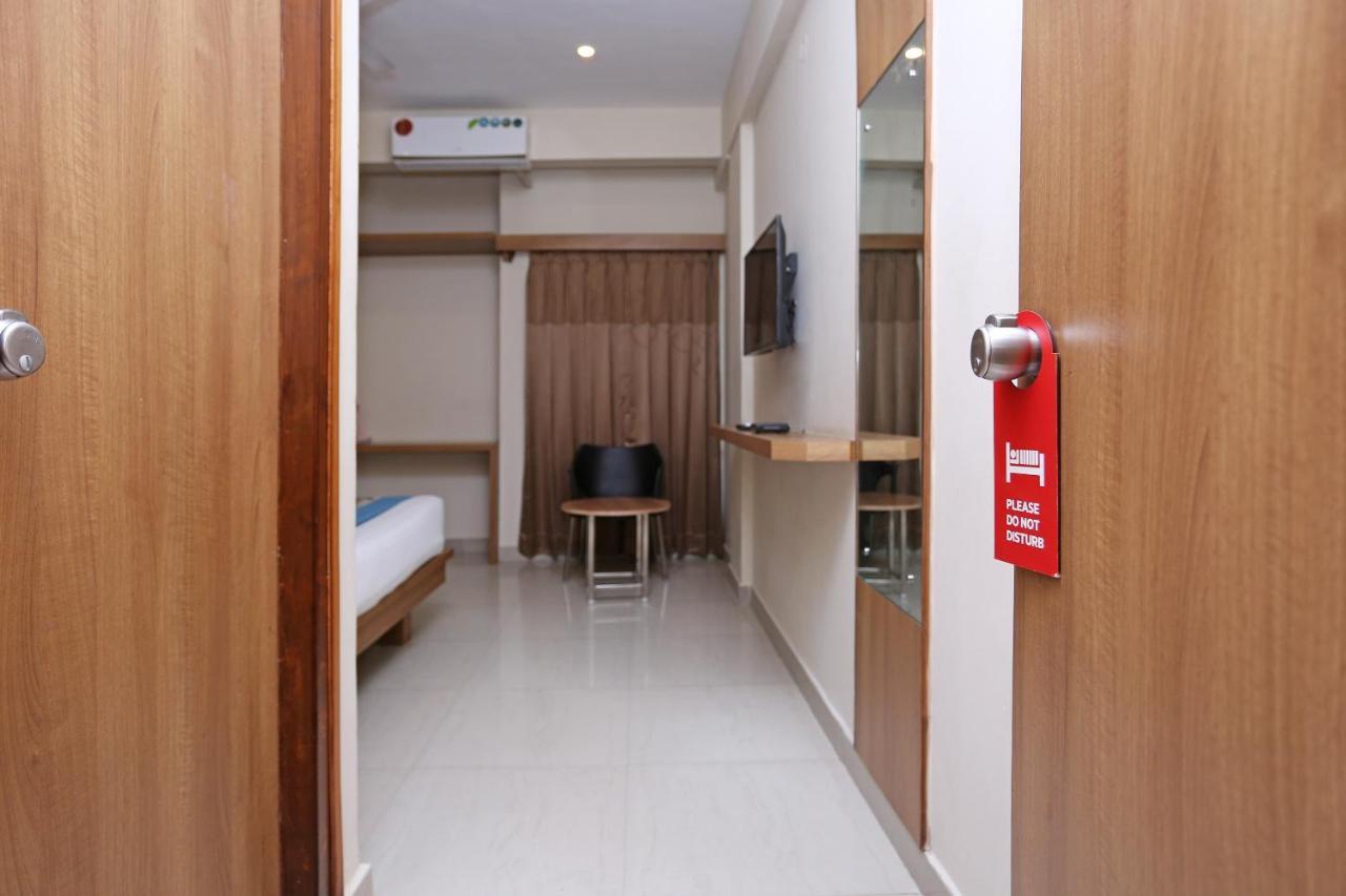 Oyo 6447 Samasth Rooms And Suites Mysore Exterior photo