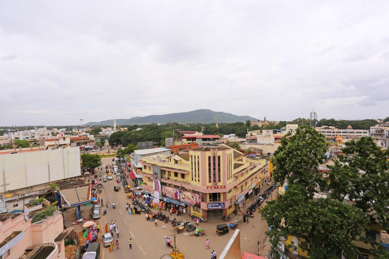 Oyo 6447 Samasth Rooms And Suites Mysore Exterior photo